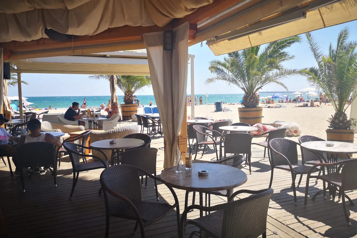 Coco beach bar photo 1