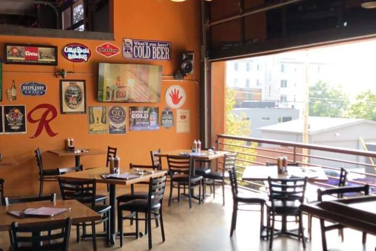 Highland Tavern photo 1