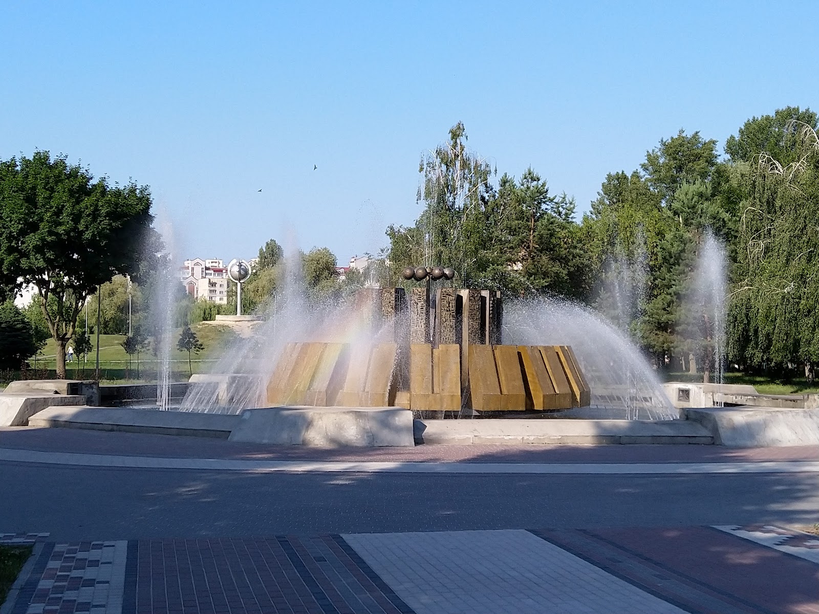 Park Peremohy photo 2