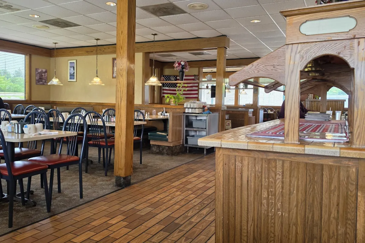 Betsy Ross Family Restaurant photo 1