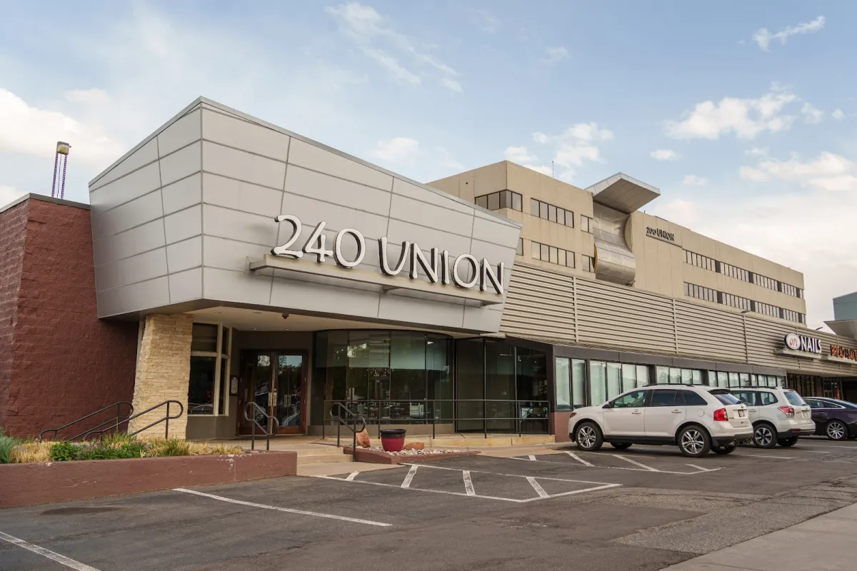 240 Union Restaurant photo 1