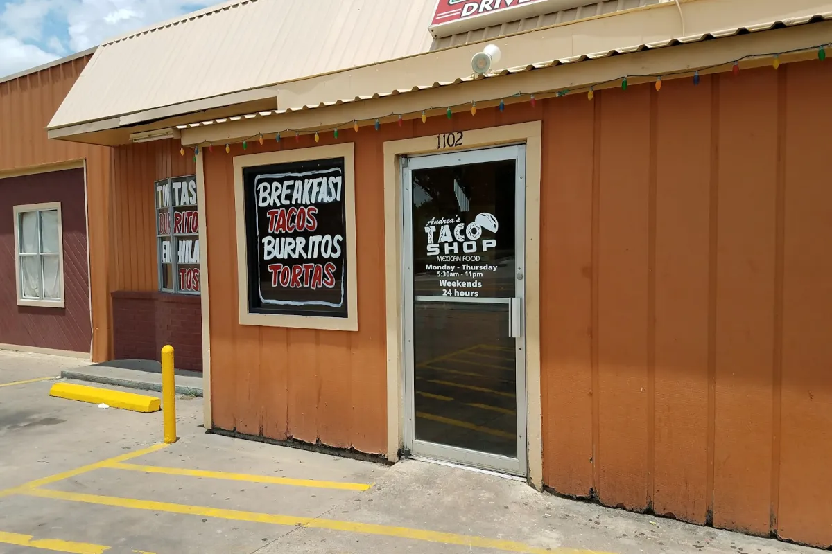 Andrea's Taco Shop photo 1