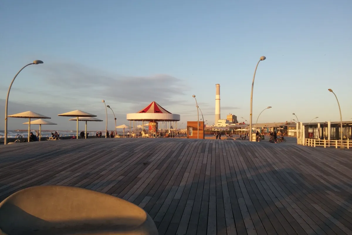 Tel Aviv Port photo 1