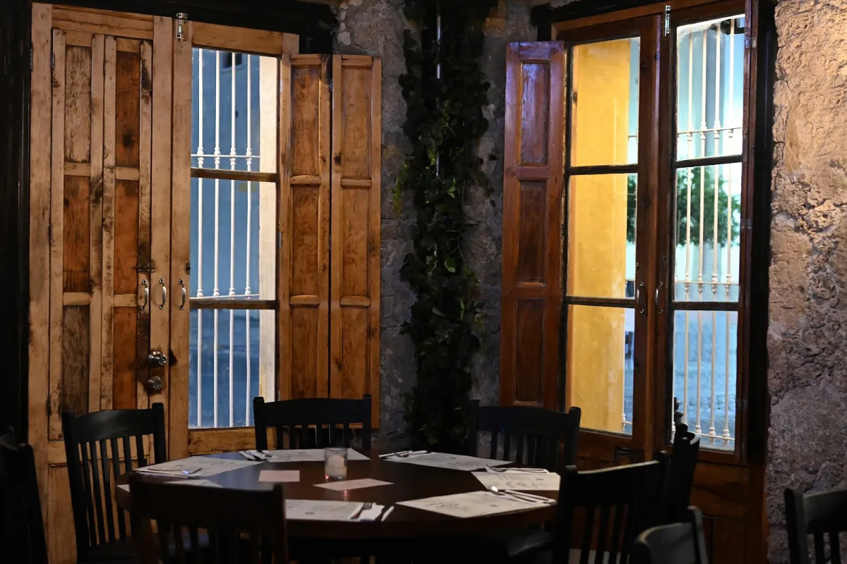 Taberna Atope Barrio Antiguo photo 1