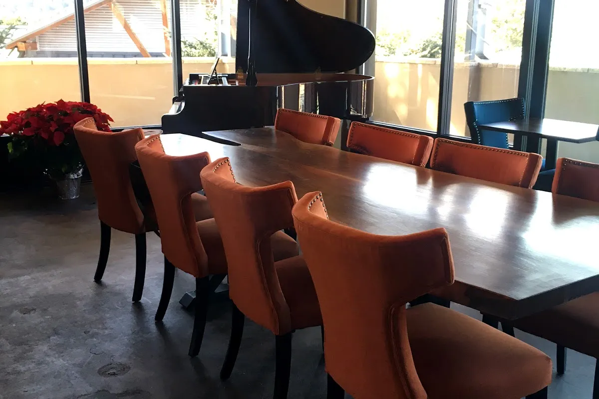 Evergreen Bread & Cocktail Lounge photo 1