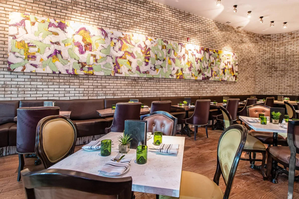 Hart's Table & Bar photo 1