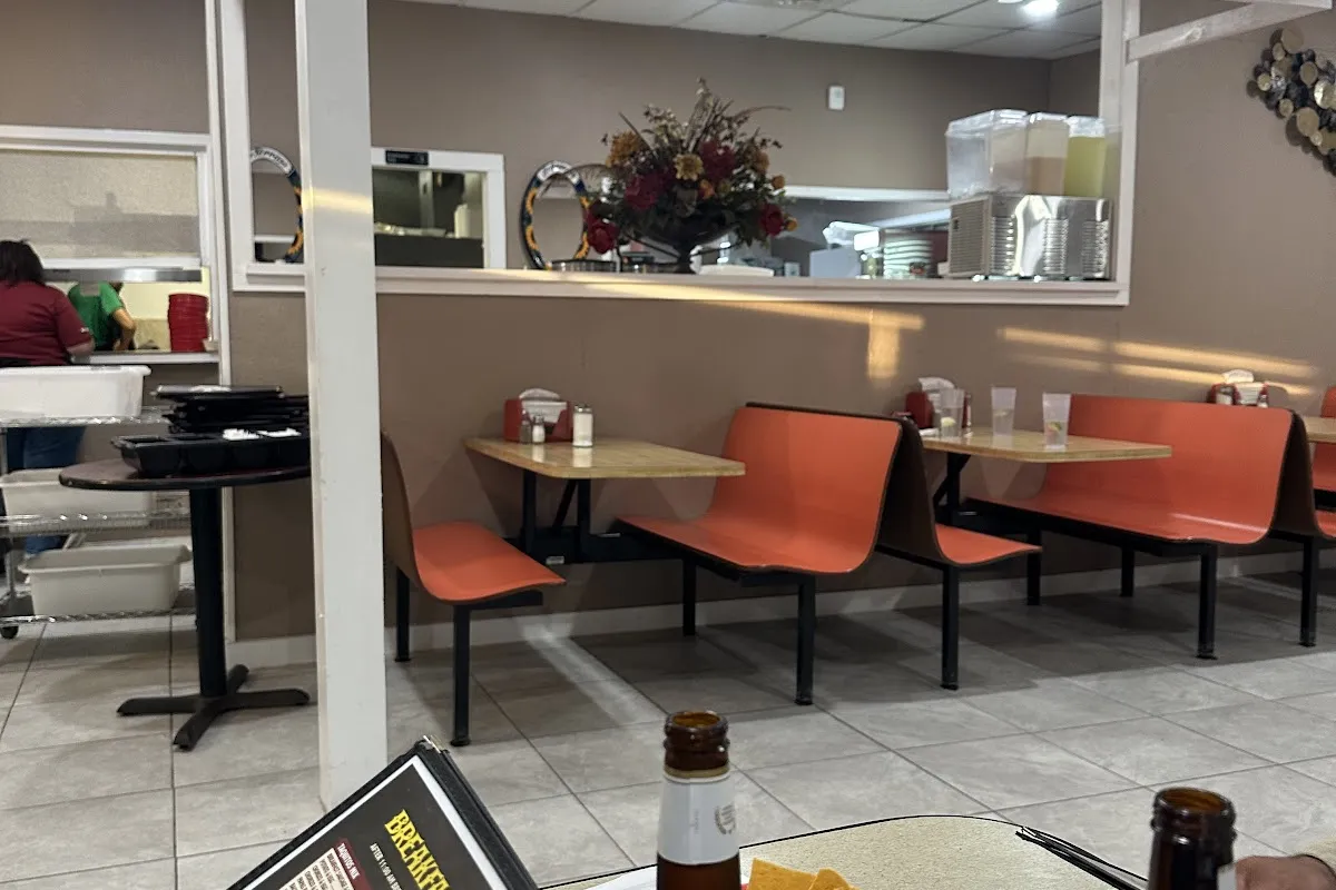 La Terraza De Jalisco Restaurant @ Shiner, TX photo 1