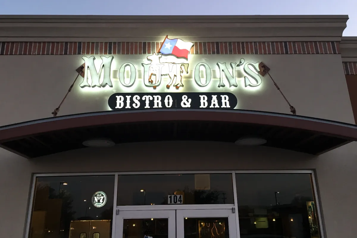 Mouton's Bistro & Bar photo 1