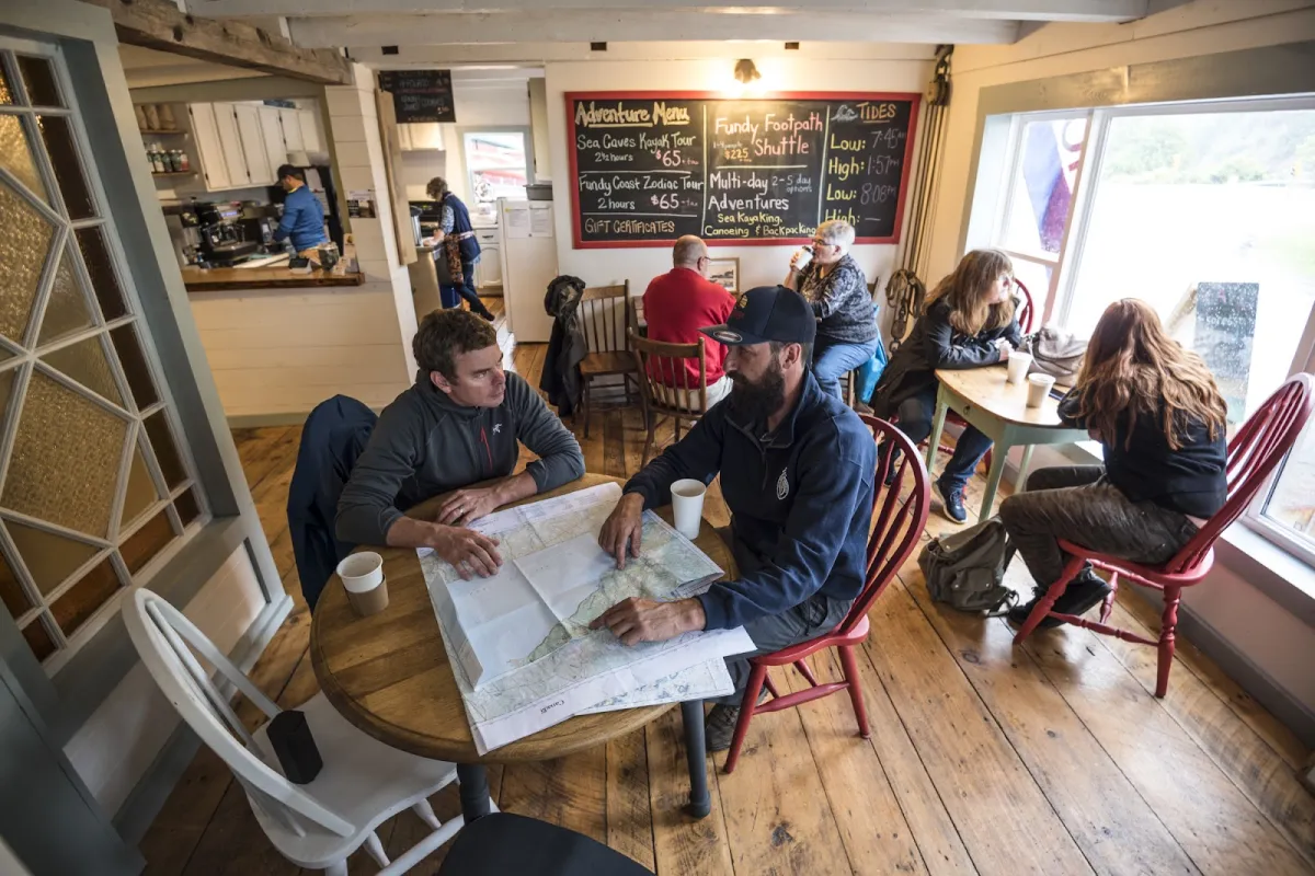 SHIPYARD CAFE photo 1