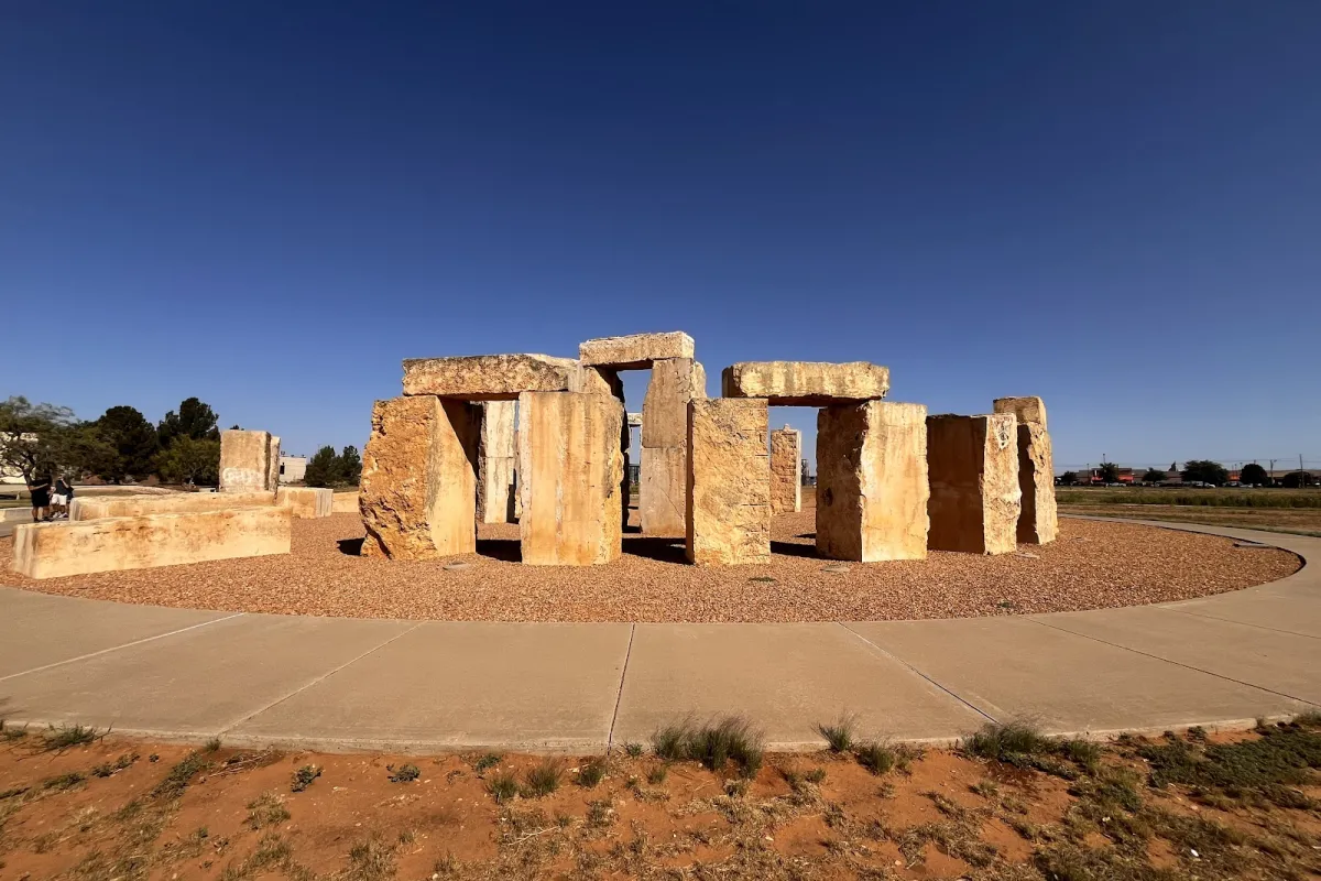 Stonehenge Replica photo 1