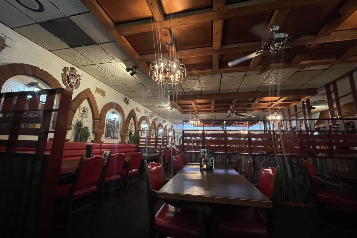 Three Knights Steakhouse & Pizza photo 1