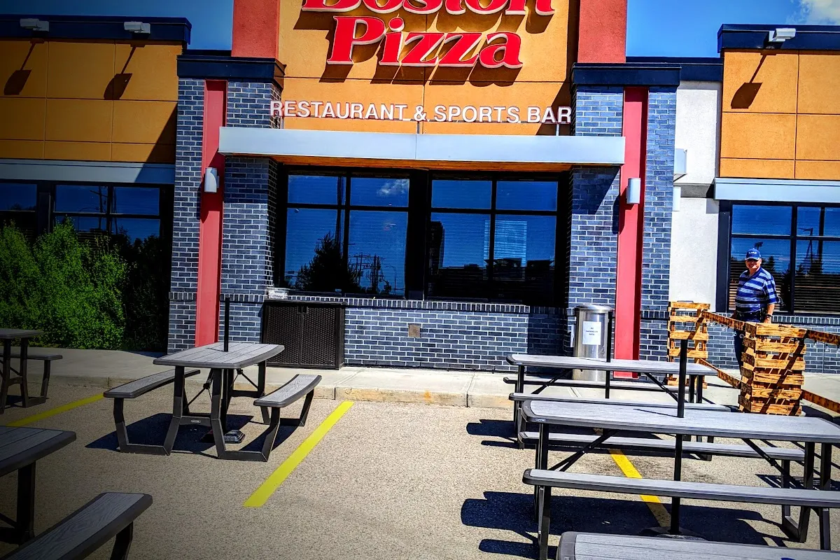 Boston Pizza photo 1