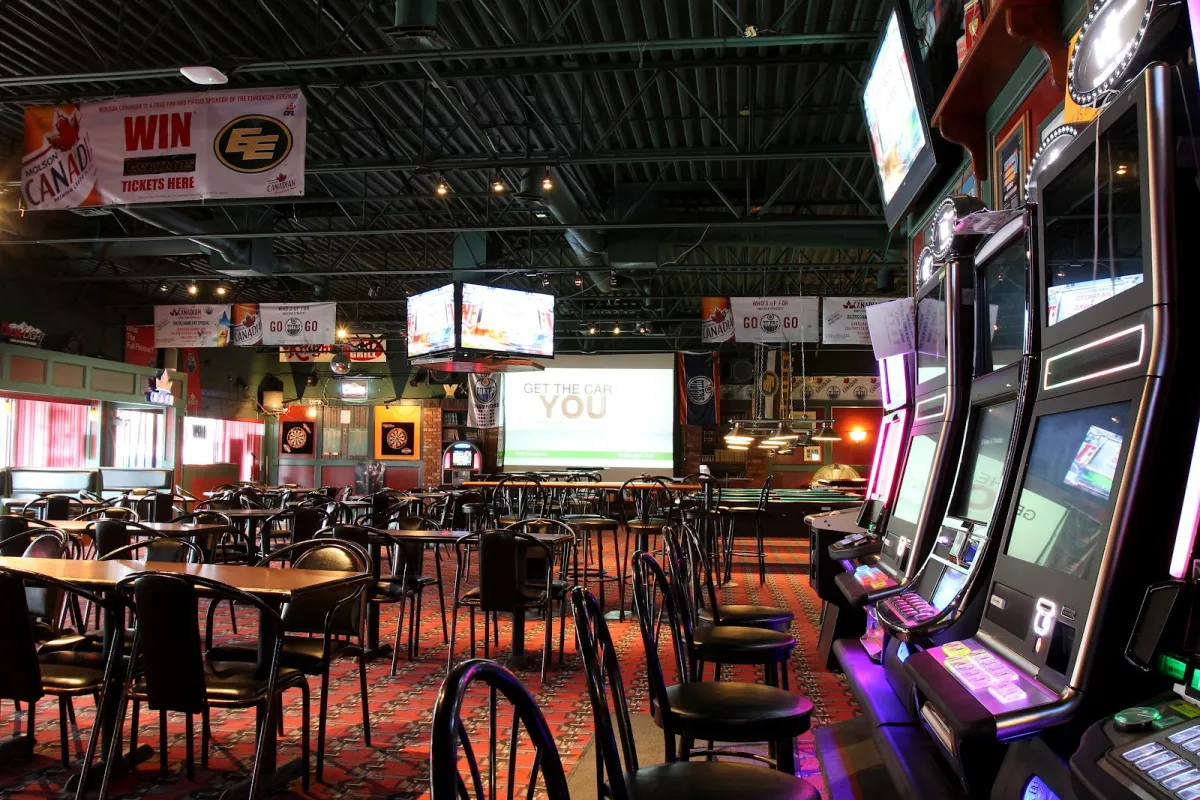Knights Pub & Grill and LIQUOR OFF SALE photo 1