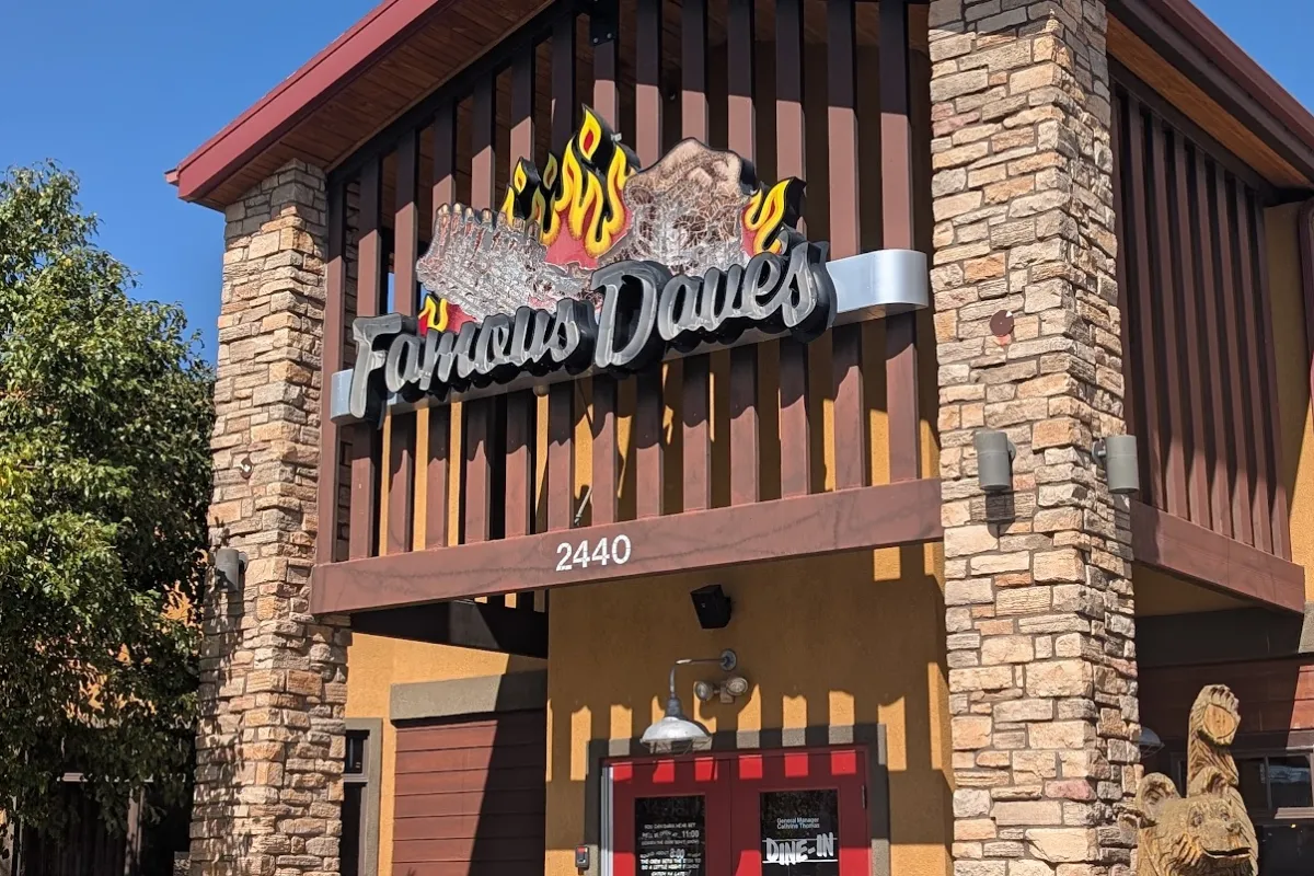 Famous Dave's Bar-B-Que photo 1