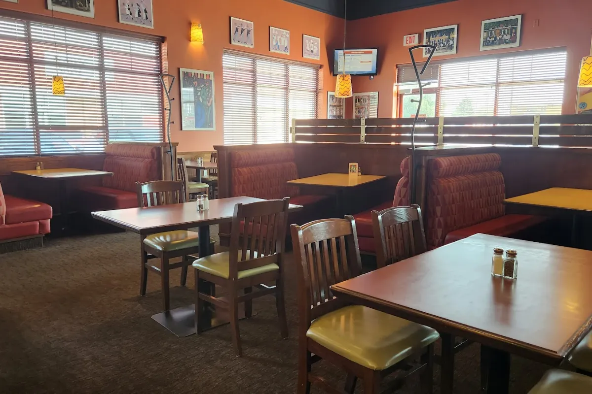 Boston Pizza photo 1