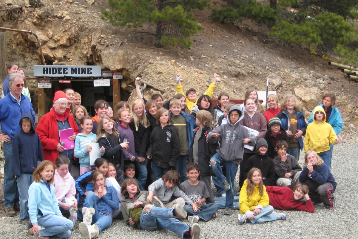 Hidee Gold Mine Tours and Panning photo 1