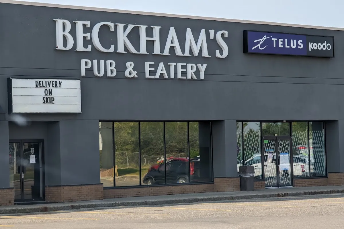 Beckham's Pub & Eatery photo 1