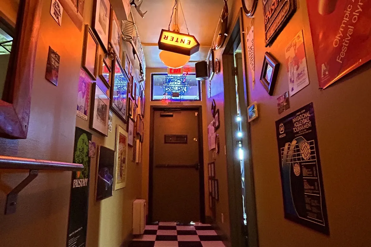 Small Bar Bridgeland photo 1