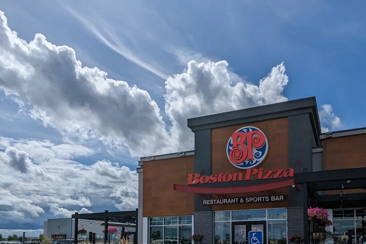 Boston Pizza photo 1