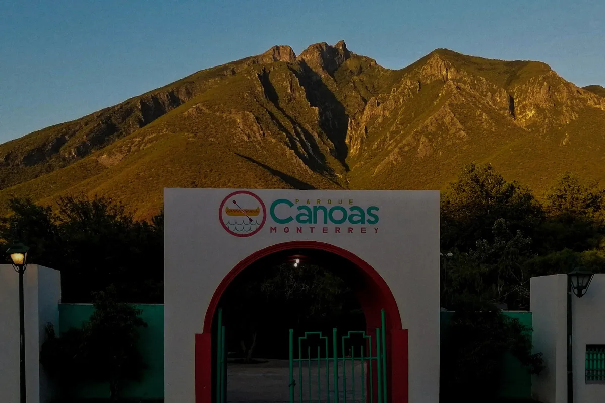 Canoas Park photo 1