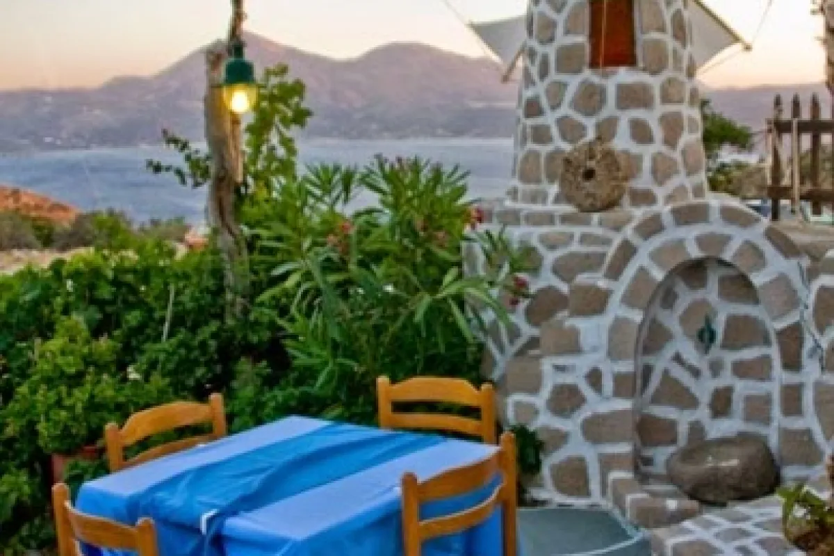 Methismeni Politia photo 1