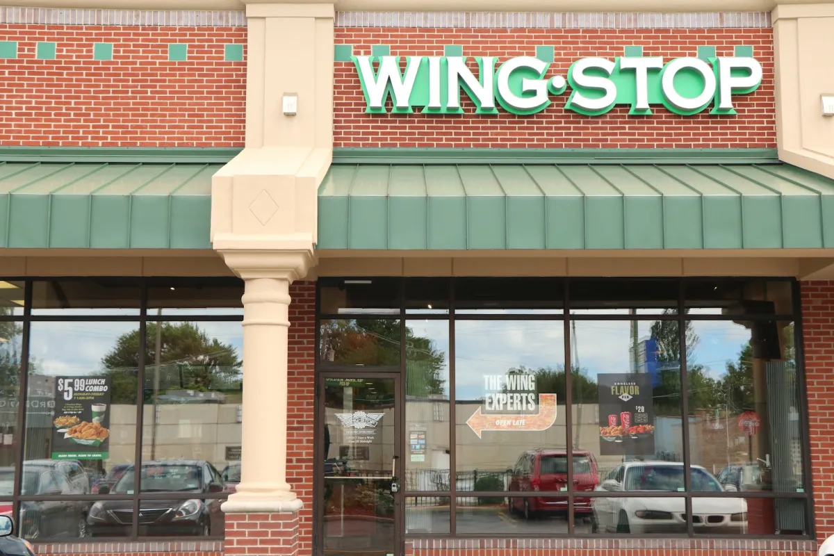 WINGSTOP photo 1