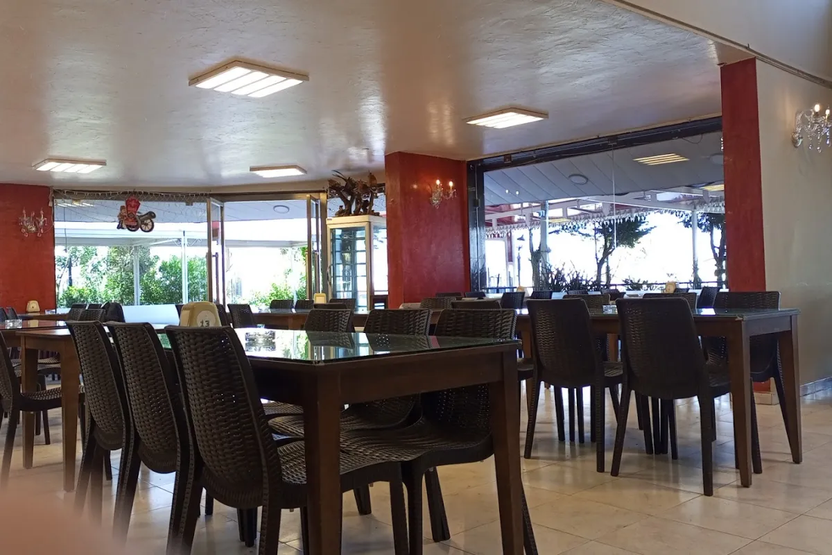 Al Nakhil restaurant photo 1