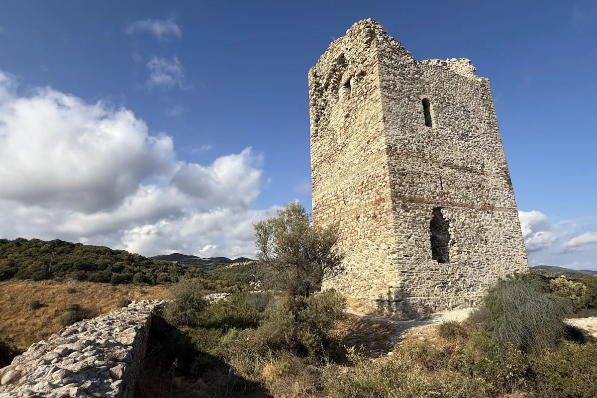 Apollonia tower photo 1