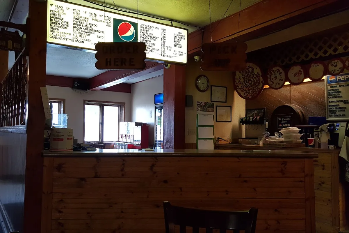 D & B Pizza photo 1