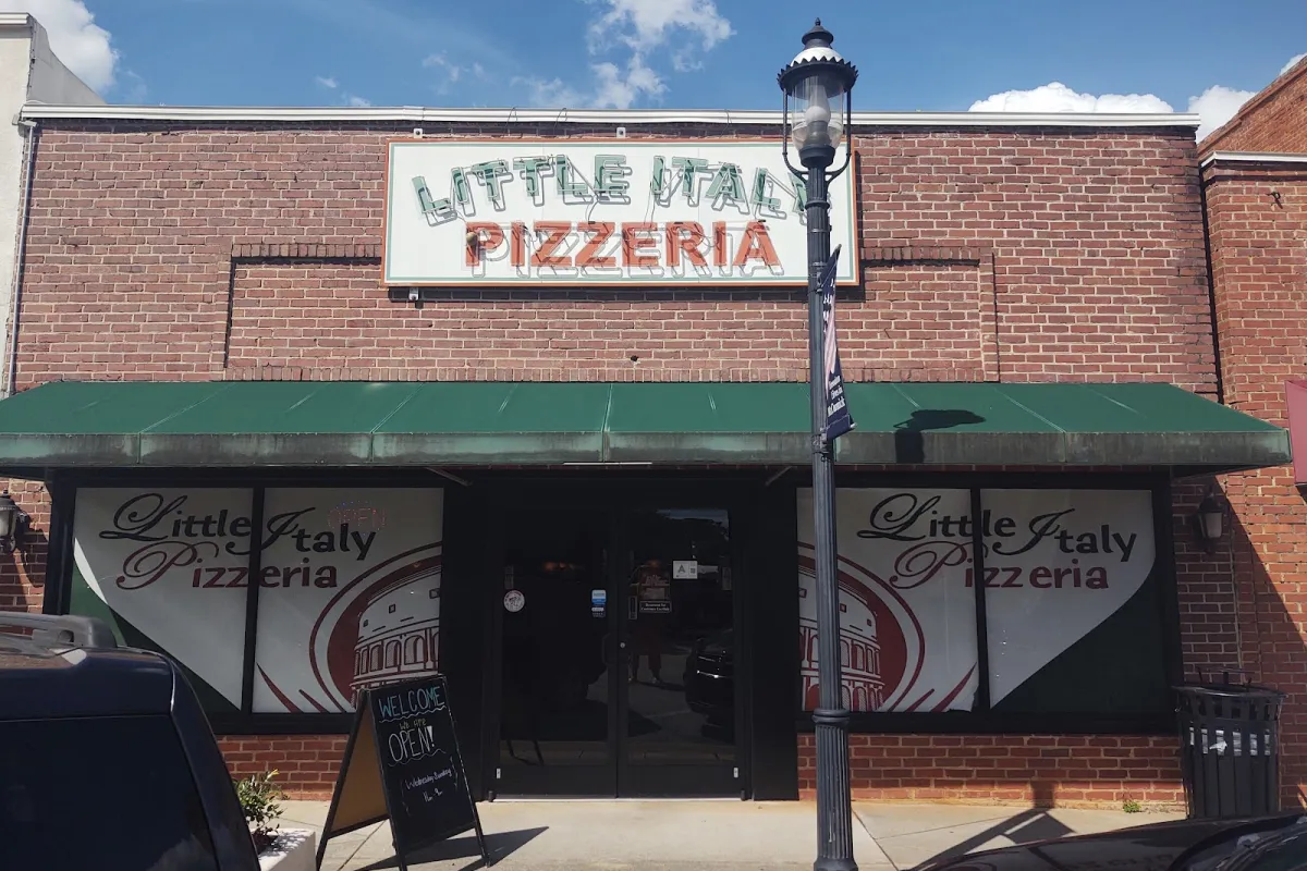 Little Italy Pizzeria photo 1