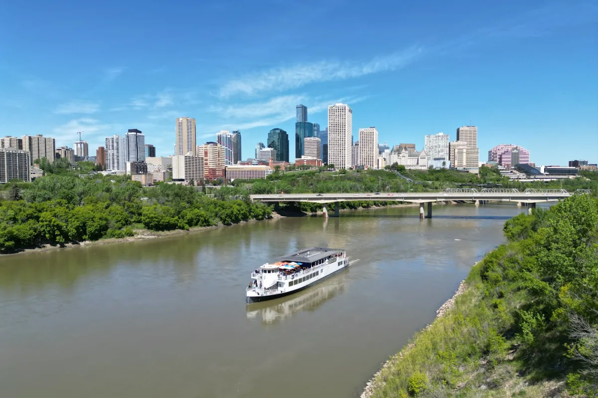 Edmonton Riverboat photo 1