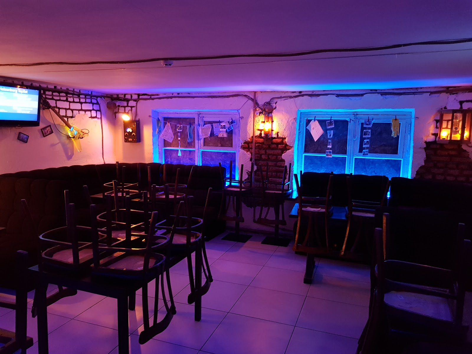 Heisenberg pub photo 6