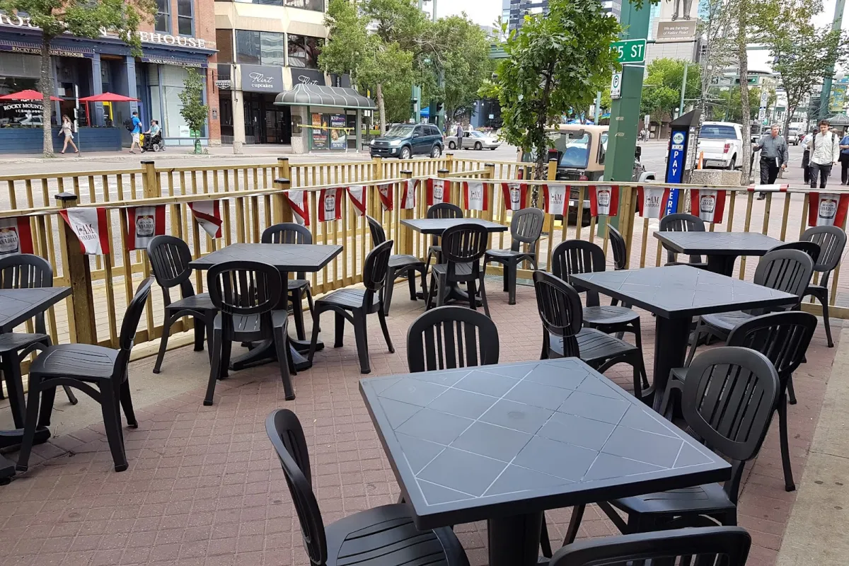 Pub 1905 photo 1