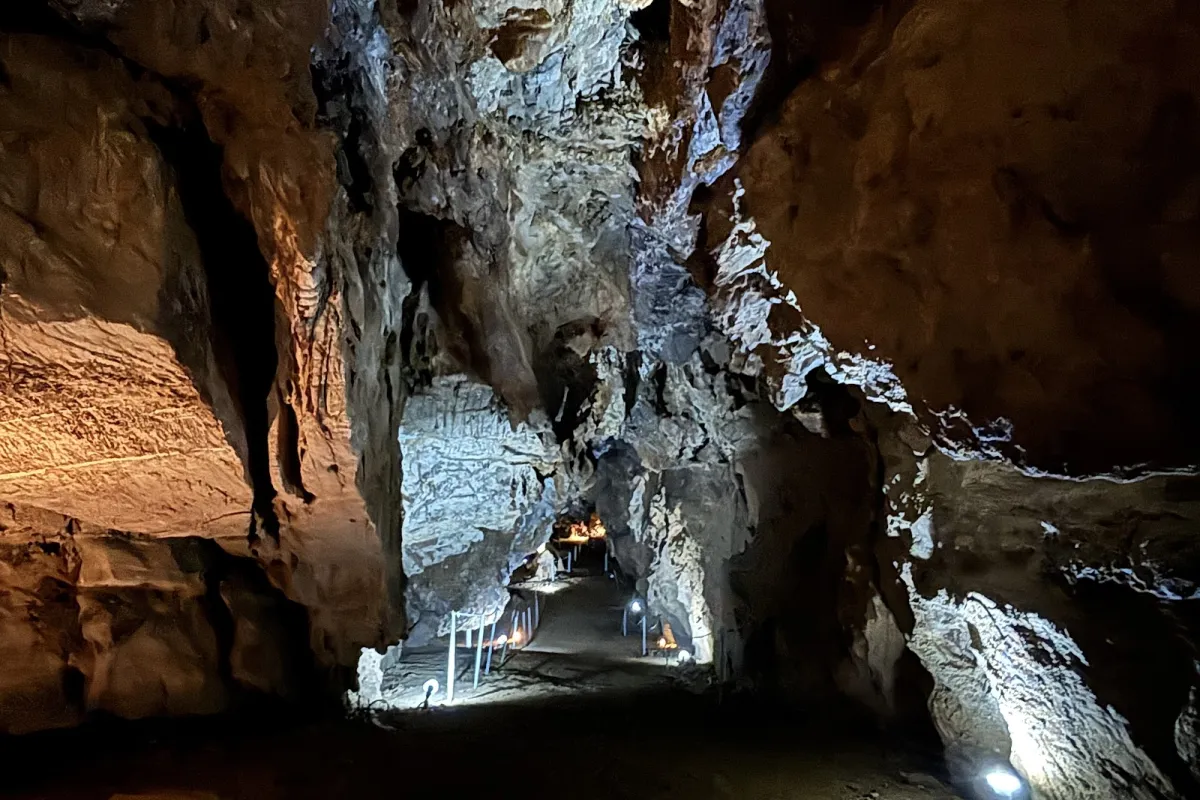 Σπήλαιο Καταφύκι - Katafiki cave photo 1