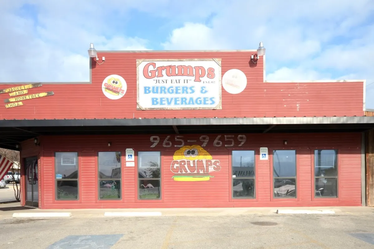 Grumps Burgers photo 1