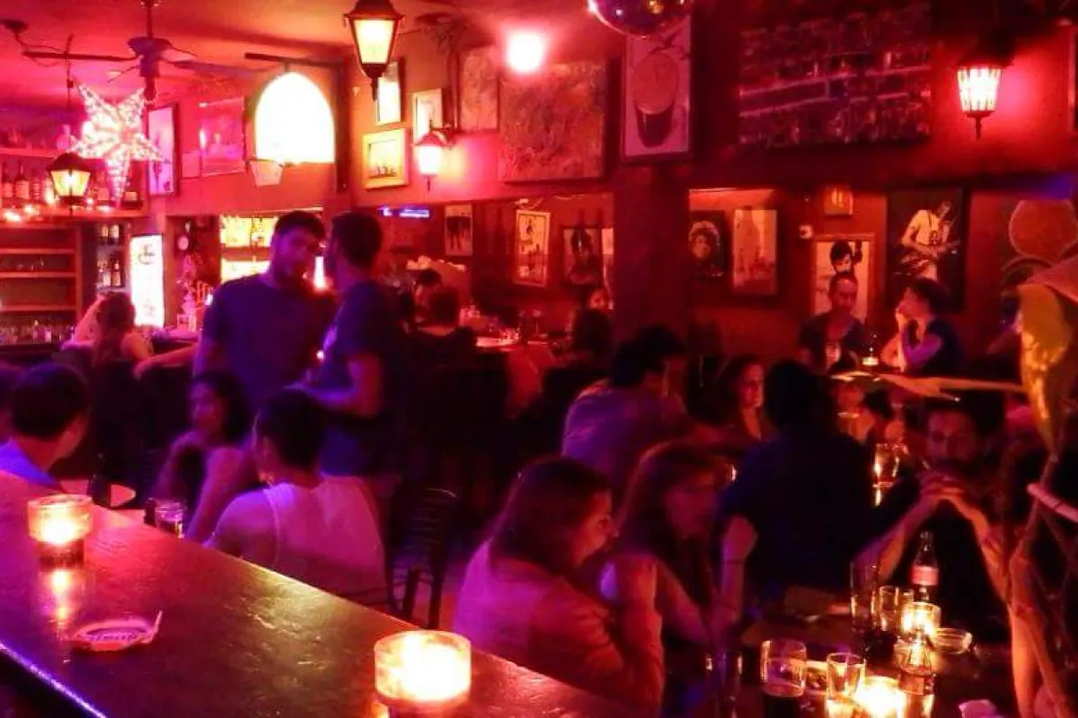 Green Pub photo 1