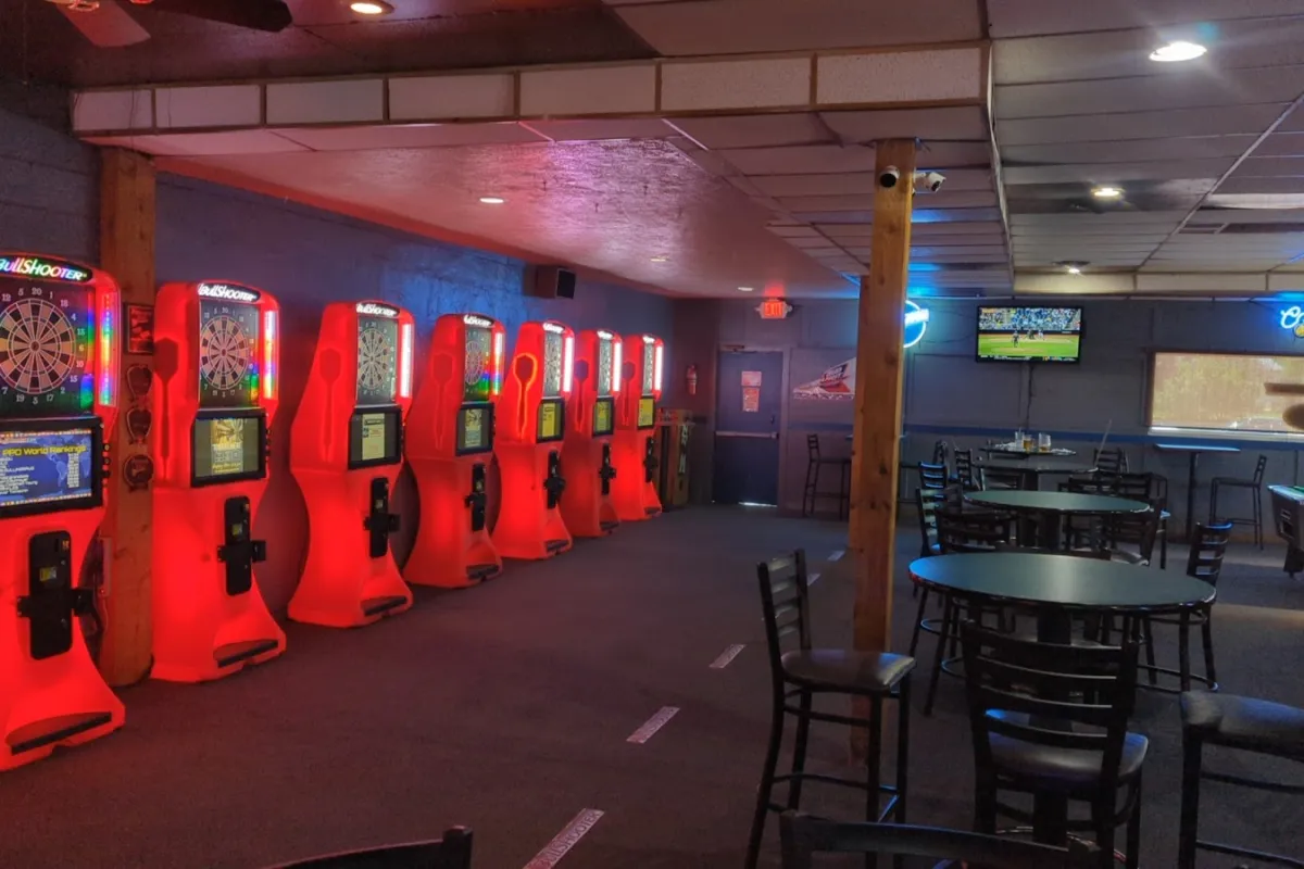 Willies a Neighborhood Bar photo 1