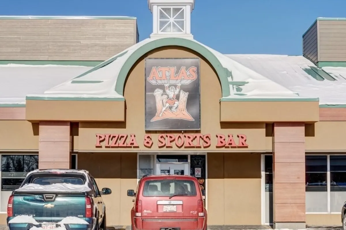 Atlas Pizza & Sports Bar photo 1