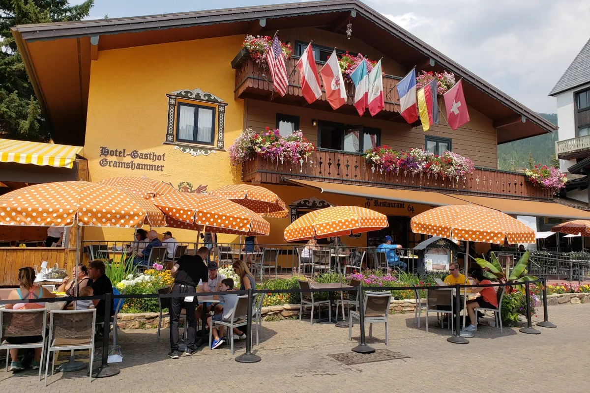 Pepi's Bar & Restaurant photo 1