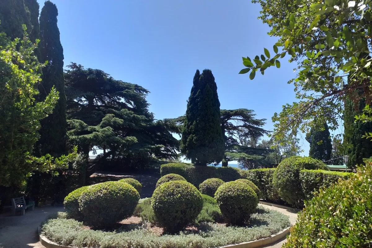 Miskhorskiy Park photo 1