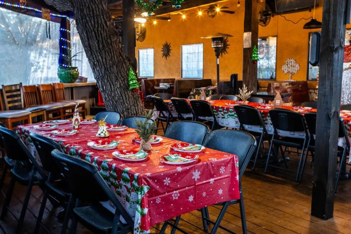 Bajo La Luna Tex-Mex Restaurant photo 1