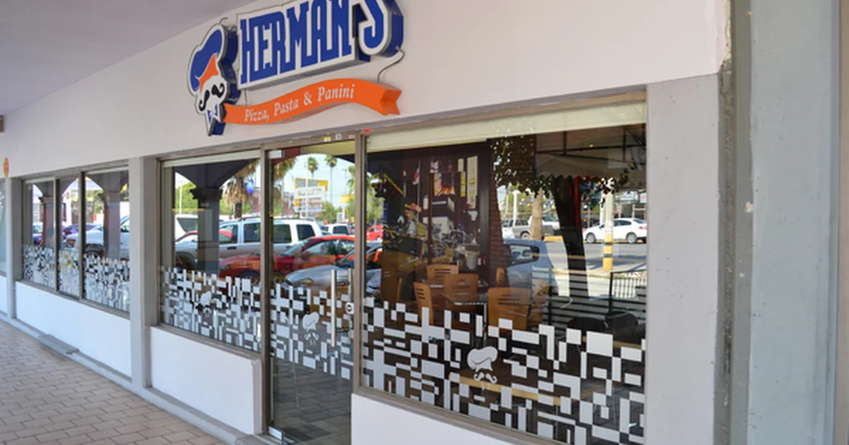 Herman's Pizza - Suc. Galerías Olloqui photo 1