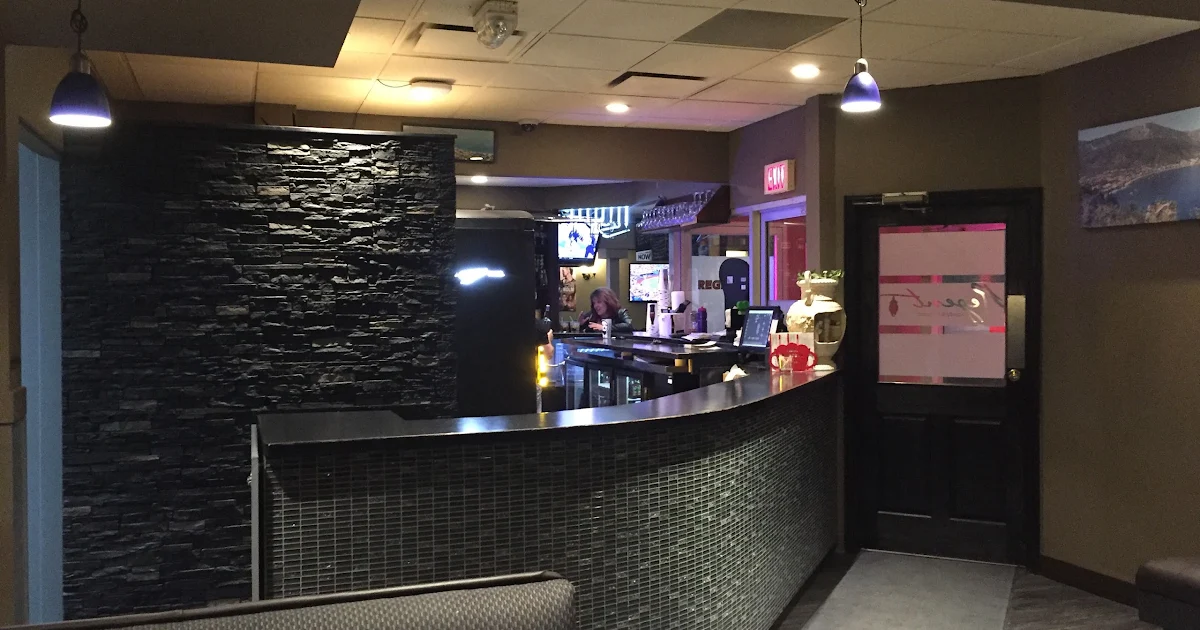 Regent Family Restaurant & Neighbourhood Pub photo 1