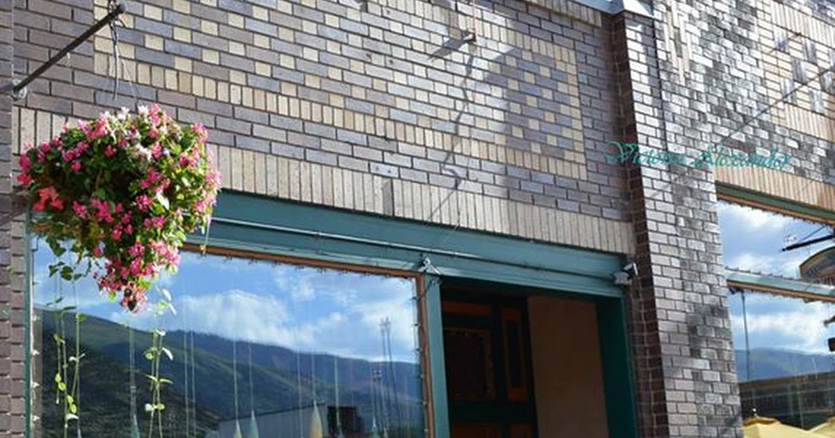 Juicy Lucy's Steakhouse photo 1