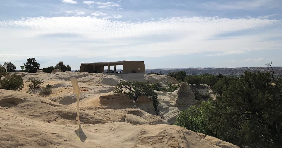 Sandstone Amphitheatre at Lions Wilderness Park photo 1