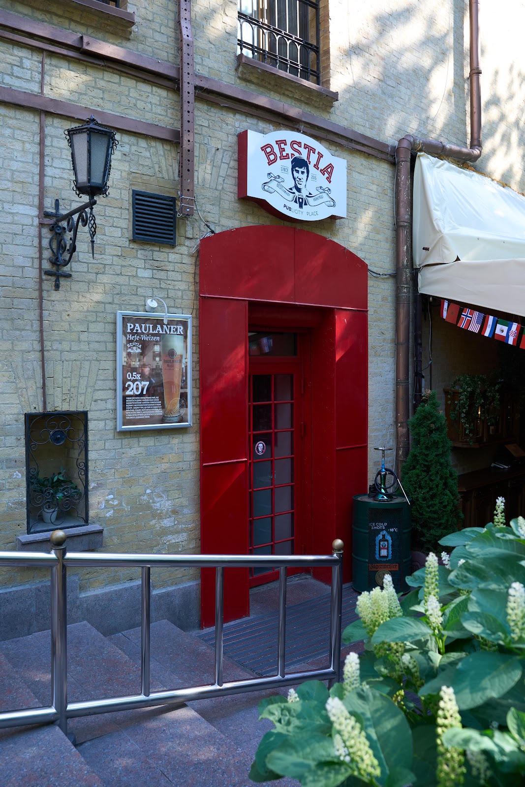 Pub BESTia photo 2