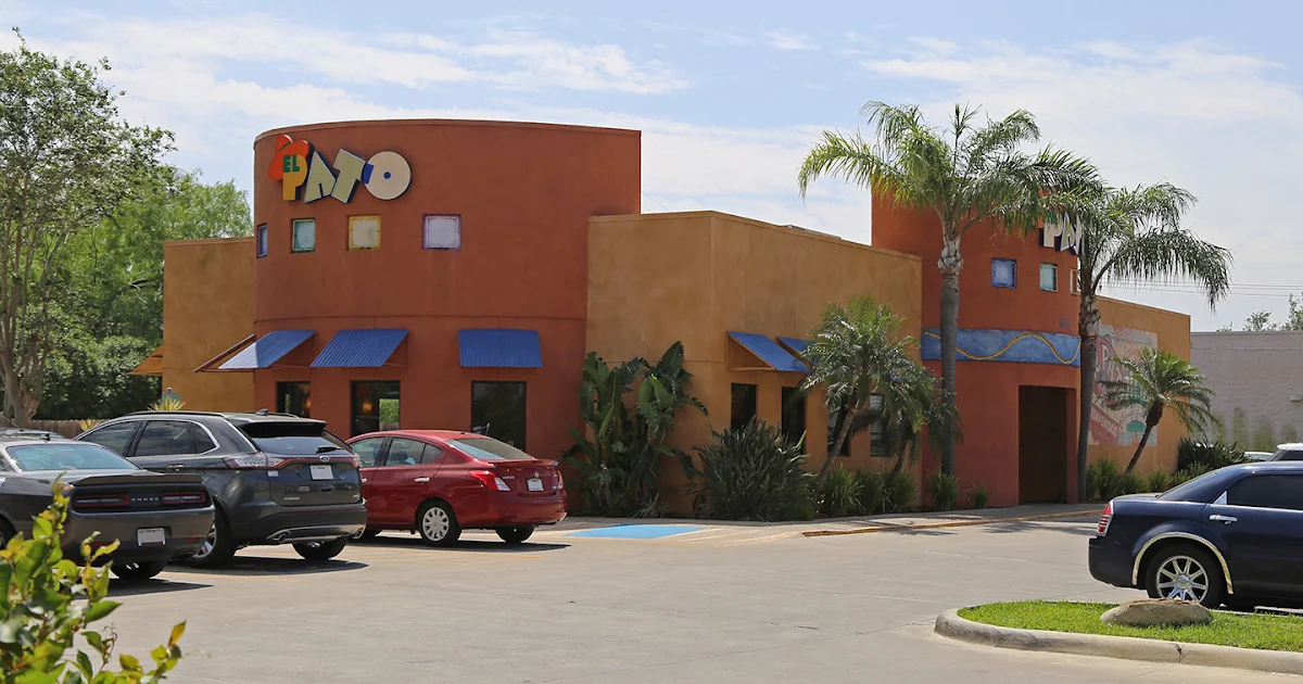 El Pato Mexican Food photo 1