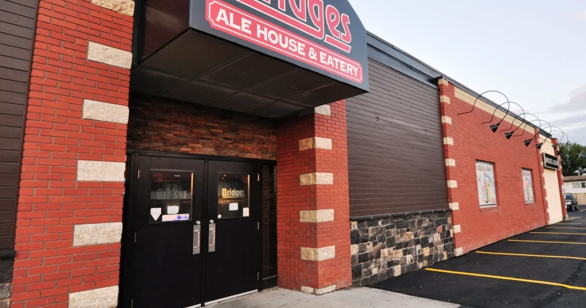 Bridges Ale House & Eatery, Bridges Liquor Store photo 1