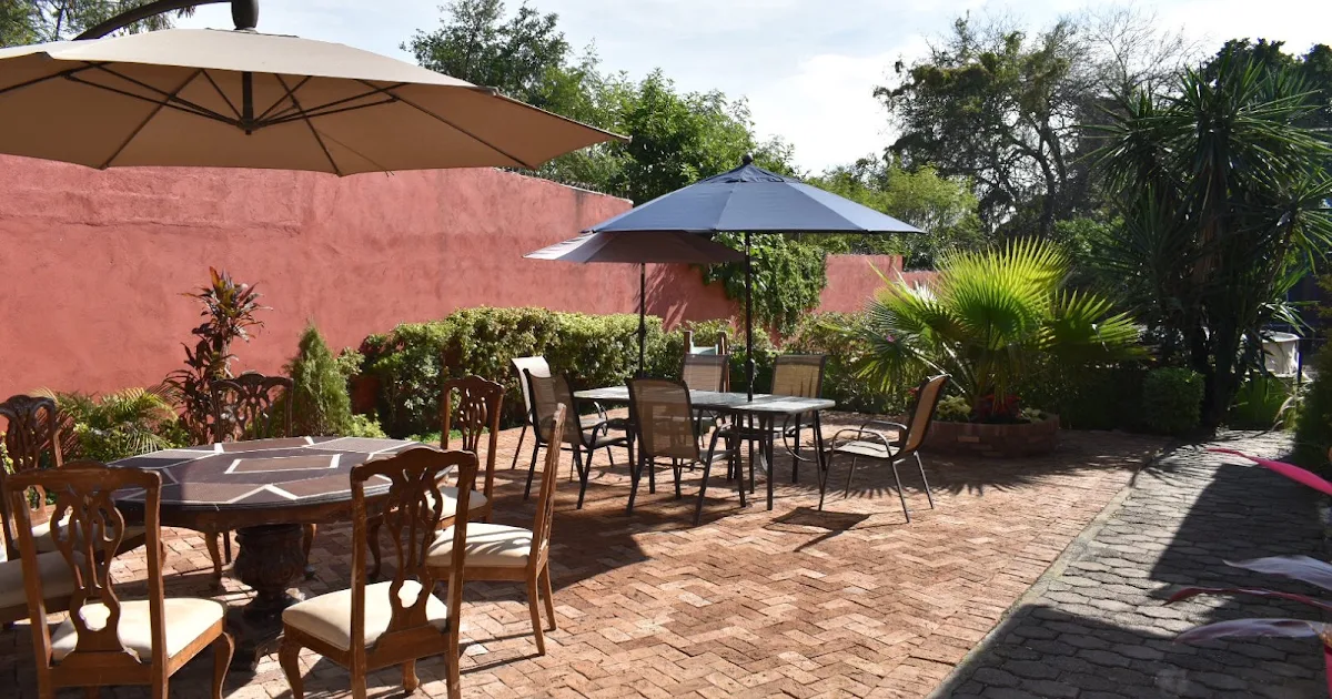 Cano Cafe & Bistro photo 1