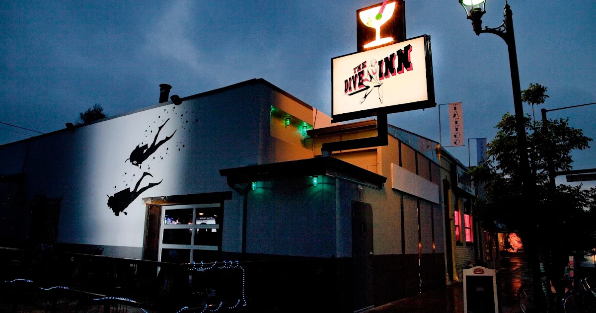 Dive Inn photo 1